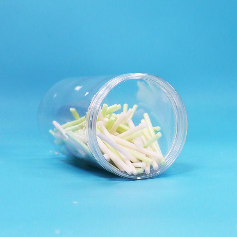 Pot en plastique PET transparent rond avec couvercle à vis transparent sans BPA pour bonbons, biscuits et noix